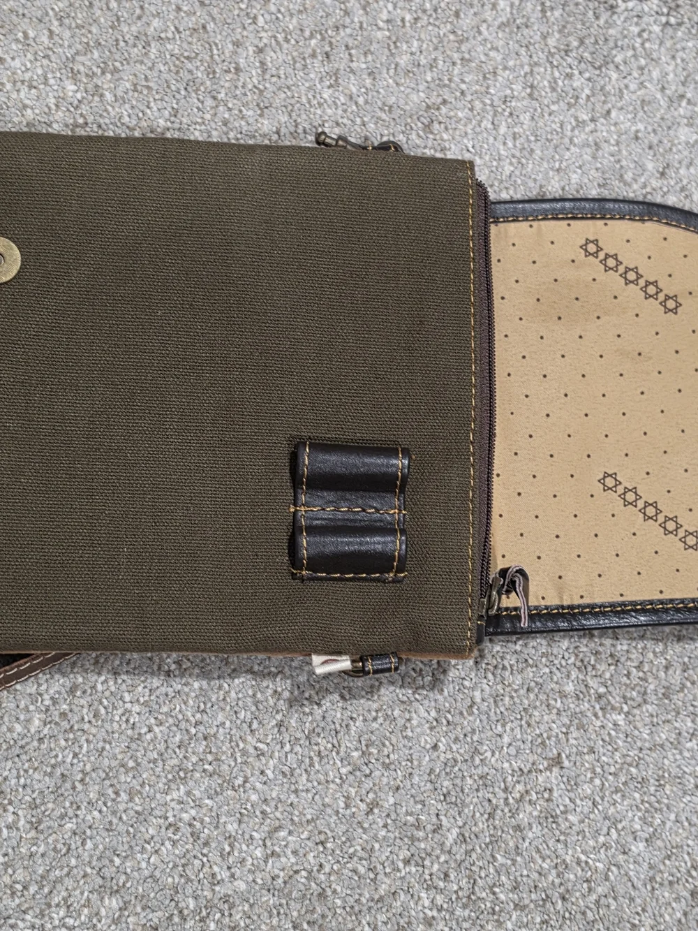 Brown and Olive Crossbody Shoulder Bag - Unbranded
